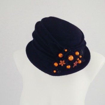 Chapeau noir 100% laine